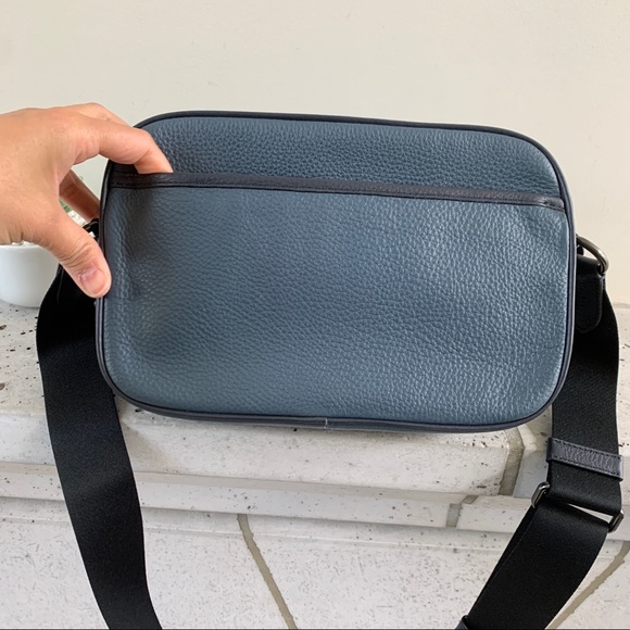 NWT Coach Thompson Small Camera Bag - Picture 14 of 17